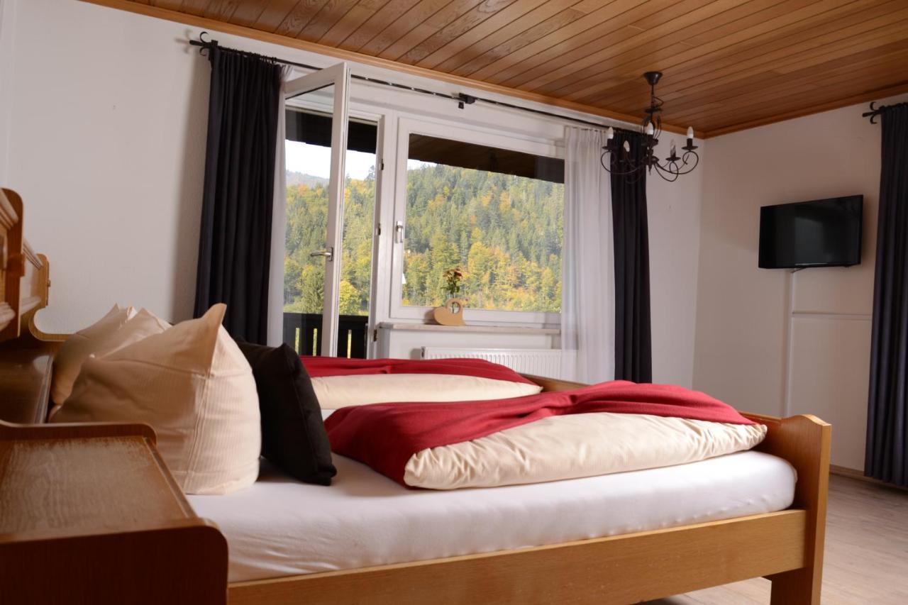Hotel Grossbach Menzenschwand Exterior photo